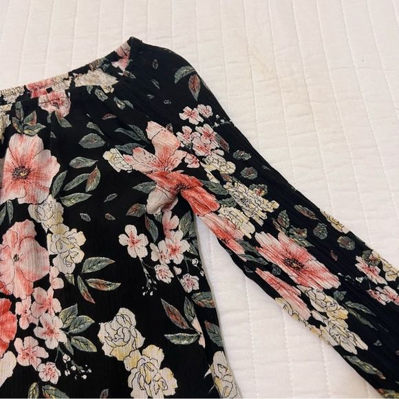 🌸 Billabong Off the Shoulder Long Sleeve Floral Print Blouse - Medium - Picture 3 of 11